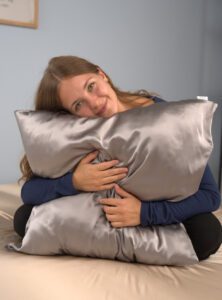 100% Mulberry Silk Pillowcase (OEKO-TEX) Light Grey